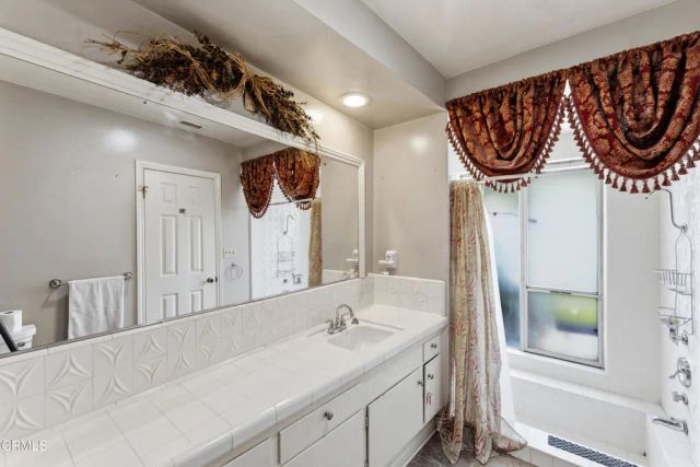 23459 Canzonet, Woodland Hills, CA 91367