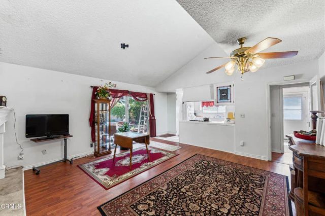 23459 Canzonet, Woodland Hills, CA 91367