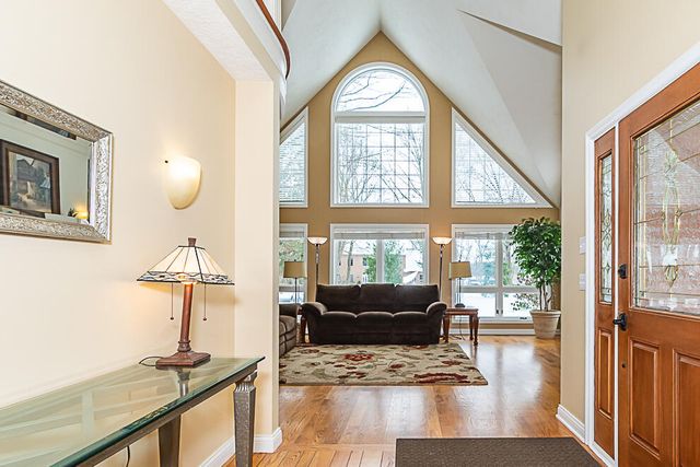 8551 Old Stone Circle, Kalamazoo, MI 49009