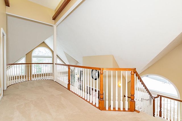 8551 Old Stone Circle, Kalamazoo, MI 49009