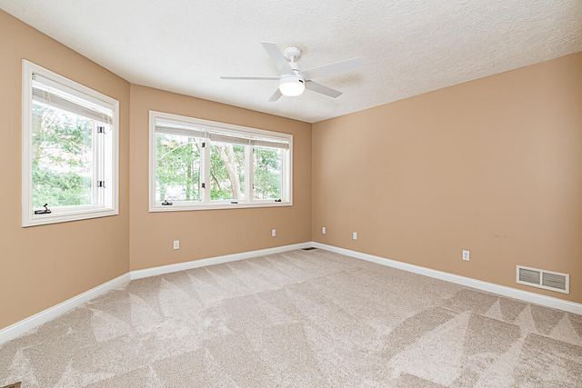 8551 Old Stone Circle, Kalamazoo, MI 49009