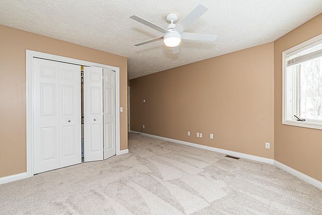 8551 Old Stone Circle, Kalamazoo, MI 49009