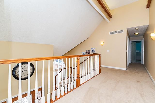 8551 Old Stone Circle, Kalamazoo, MI 49009