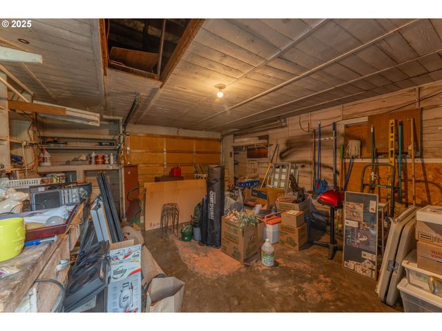 7532 N HEPPNER Ave, Portland, OR 97203