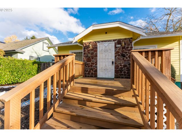 7532 N HEPPNER Ave, Portland, OR 97203