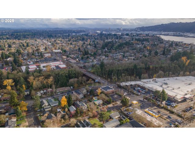 7532 N HEPPNER Ave, Portland, OR 97203