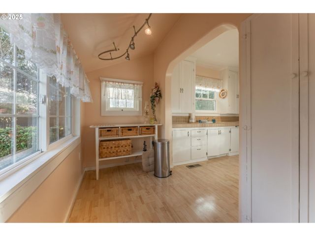 7532 N HEPPNER Ave, Portland, OR 97203