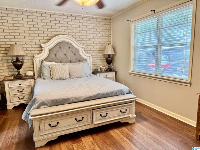 1237 W FOREST DRIVE, Gardendale, AL 35071