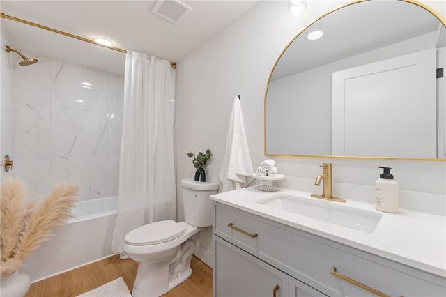 5202 Highway 86, Easley, SC 29642