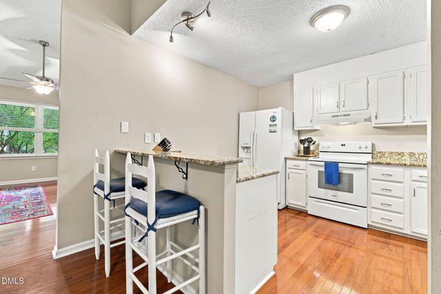 101 Cathedral Way, Cary, NC 27513