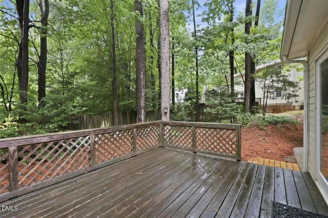 101 Cathedral Way, Cary, NC 27513