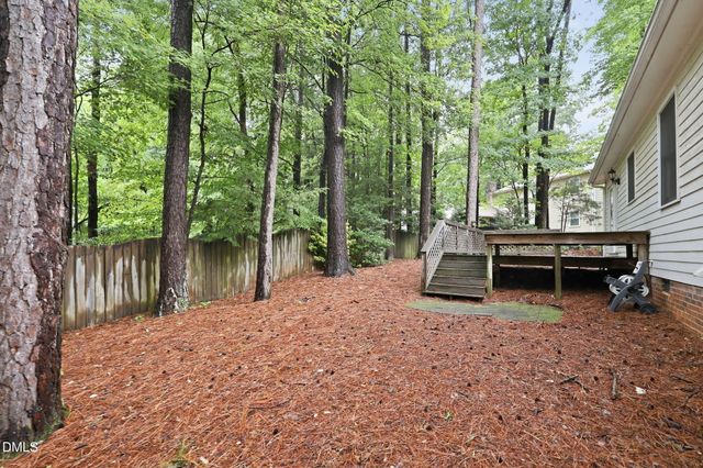 101 Cathedral Way, Cary, NC 27513