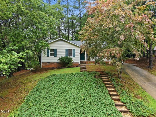 101 Cathedral Way, Cary, NC 27513