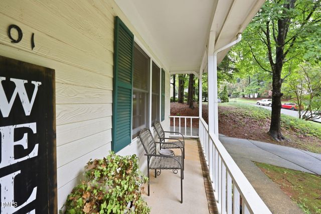101 Cathedral Way, Cary, NC 27513