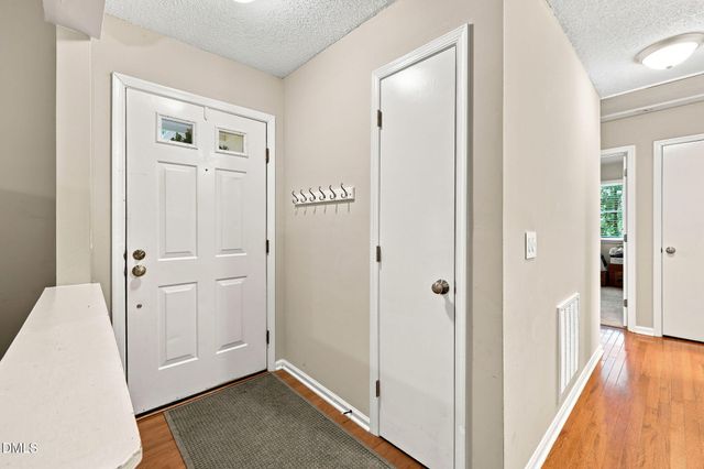 101 Cathedral Way, Cary, NC 27513