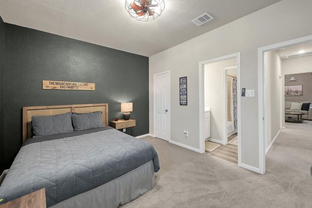 679 Red Elm Lane, Conroe, TX 77304