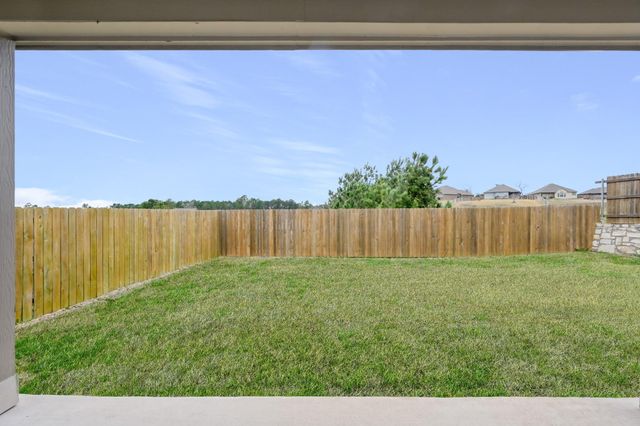 679 Red Elm Lane, Conroe, TX 77304