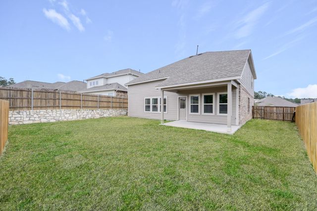 679 Red Elm Lane, Conroe, TX 77304