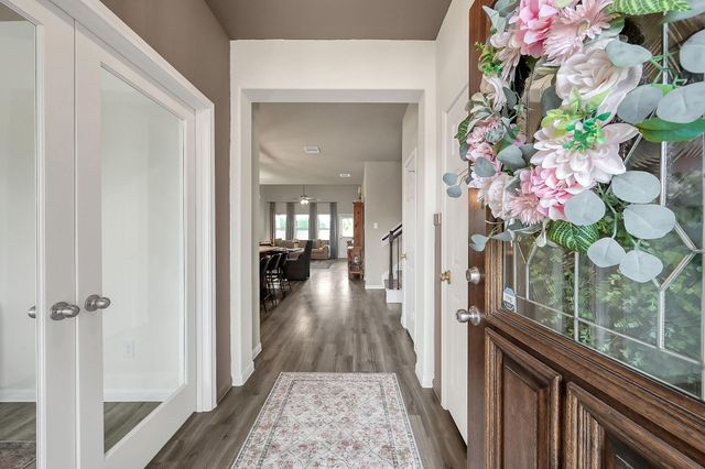 679 Red Elm Lane, Conroe, TX 77304