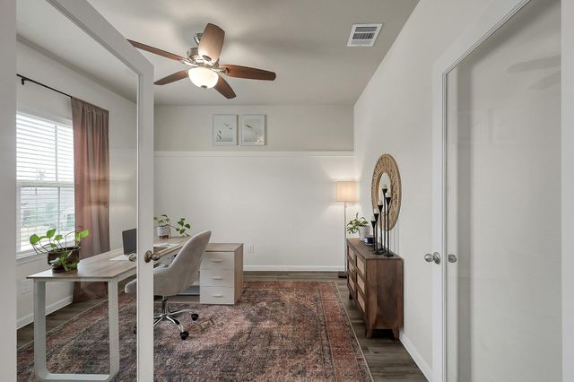 679 Red Elm Lane, Conroe, TX 77304