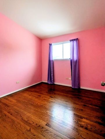 2209 Melrose Avenue, Waukegan, IL 60085