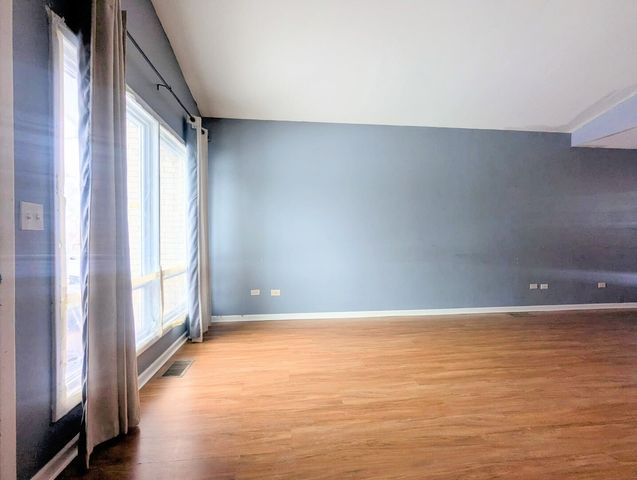 2209 Melrose Avenue, Waukegan, IL 60085