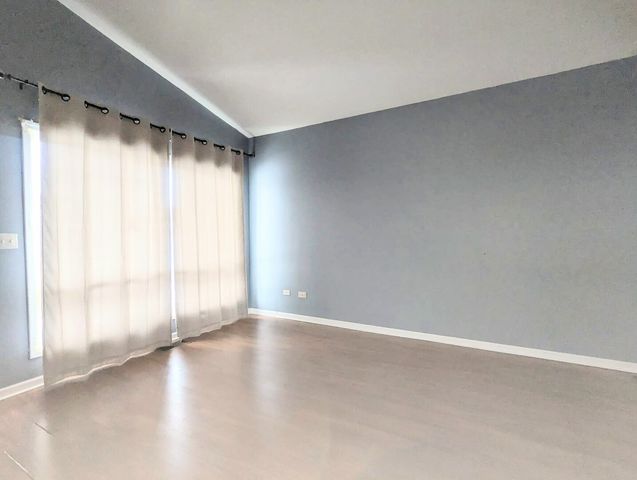 2209 Melrose Avenue, Waukegan, IL 60085