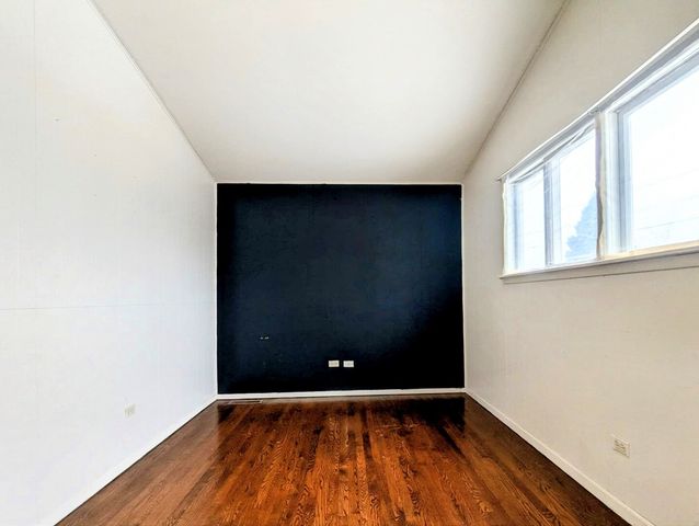 2209 Melrose Avenue, Waukegan, IL 60085