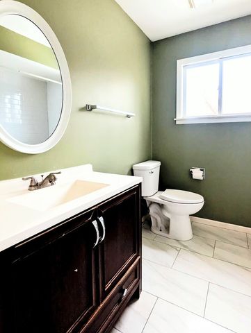 2209 Melrose Avenue, Waukegan, IL 60085