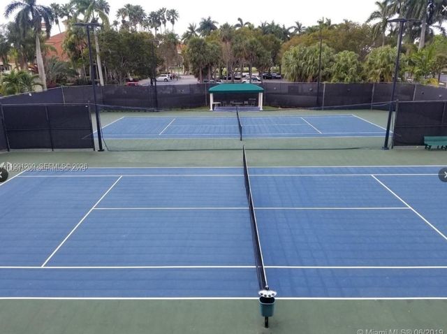 5753 NW 98th Ave, Doral, FL 33178