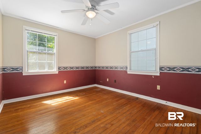 5105 E Village Circle, Mobile, AL 36608