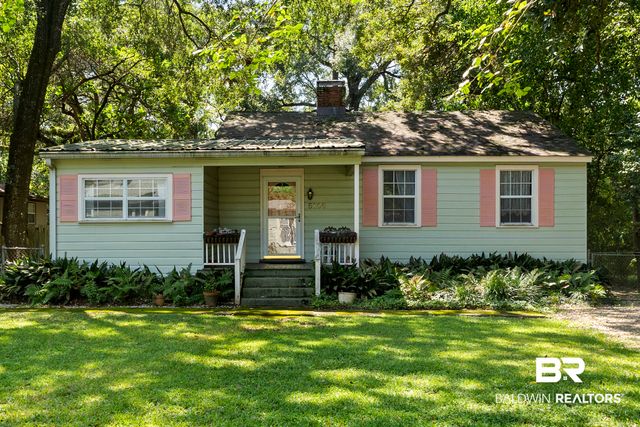 5105 E Village Circle, Mobile, AL 36608