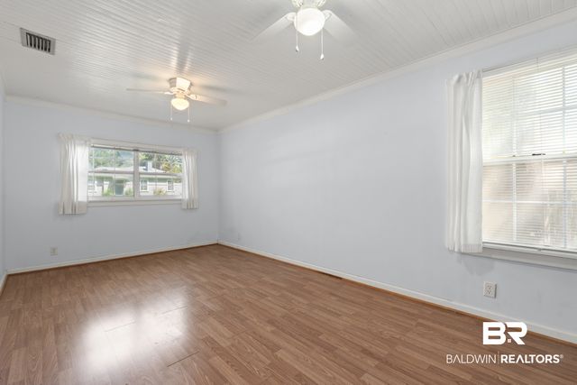 5105 E Village Circle, Mobile, AL 36608
