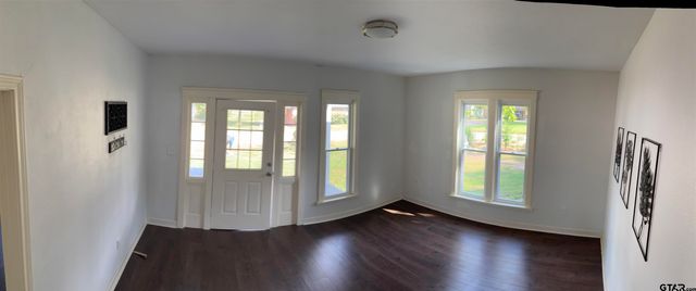 206 LIVE OAK, Winnsboro, TX 75494