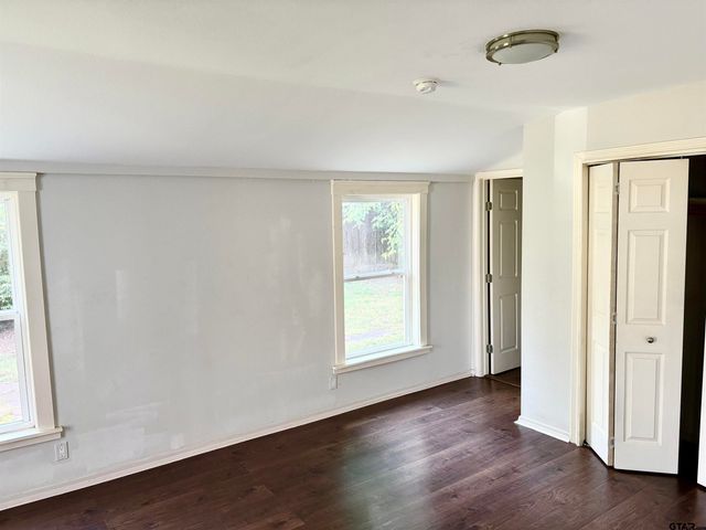 206 LIVE OAK, Winnsboro, TX 75494