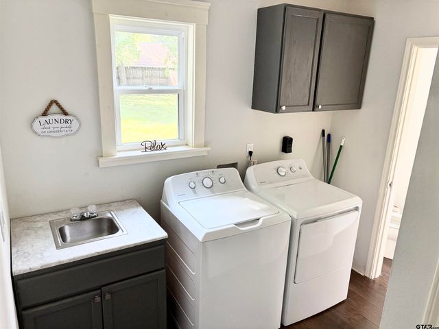 206 LIVE OAK, Winnsboro, TX 75494
