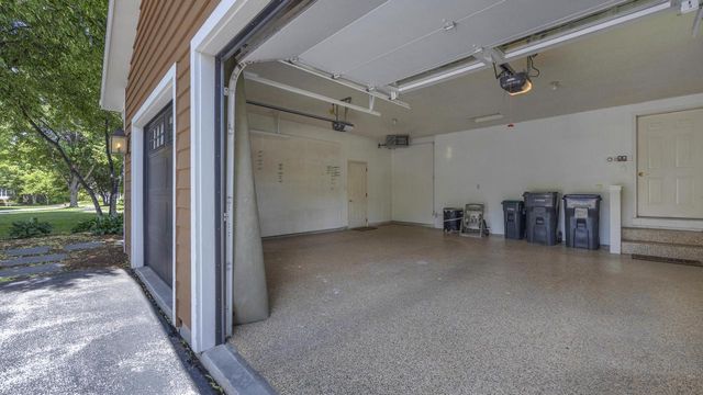 516 Sir Howard CIRCLE, Kohler, WI 53044