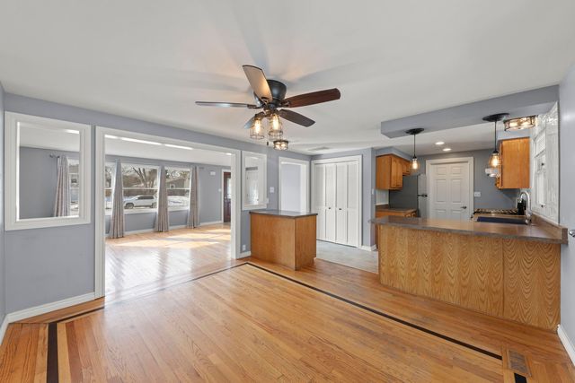 548 Jo Ann Court, Lockport, IL 60441