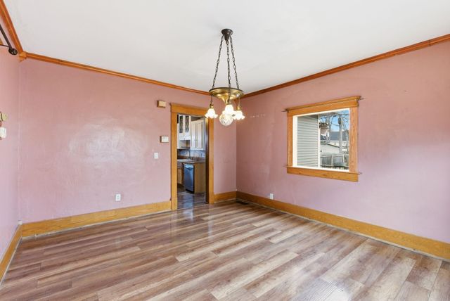 1214 W Riverside, Wichita, KS 67203