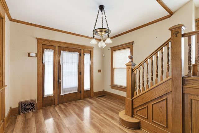 1214 W Riverside, Wichita, KS 67203