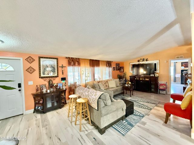 103 McCoy Lane, Battle Mountain, NV 89820