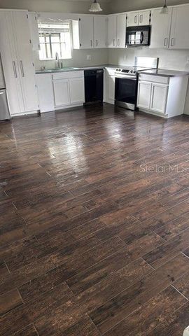 40 FLOWER HILL LANE, Palm Coast, FL 32137