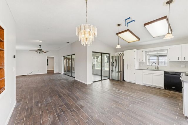 40 FLOWER HILL LANE, Palm Coast, FL 32137