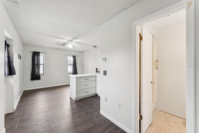 40 FLOWER HILL LANE, Palm Coast, FL 32137