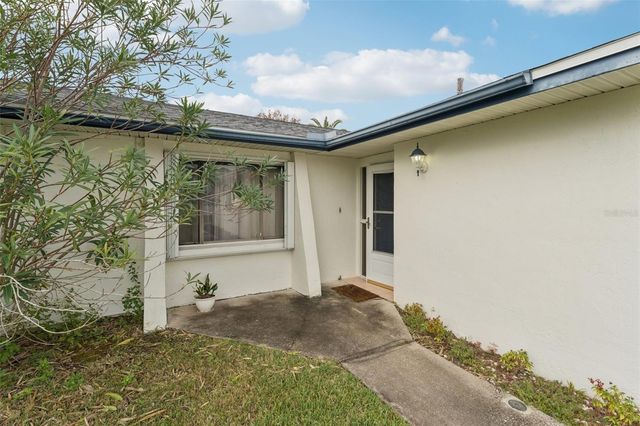 40 FLOWER HILL LANE, Palm Coast, FL 32137