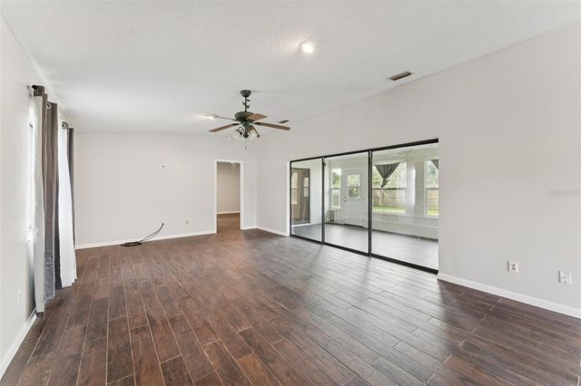 40 FLOWER HILL LANE, Palm Coast, FL 32137