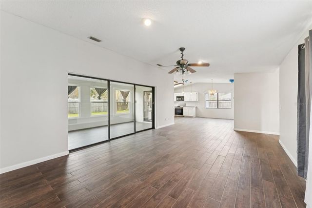 40 FLOWER HILL LANE, Palm Coast, FL 32137