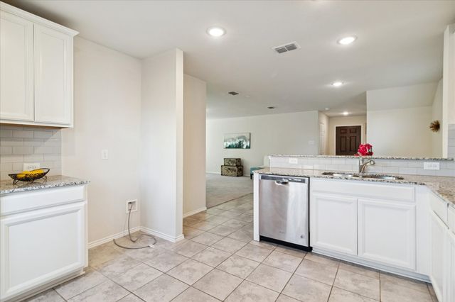 1605 Petrolia Drive, Forney, TX 75126