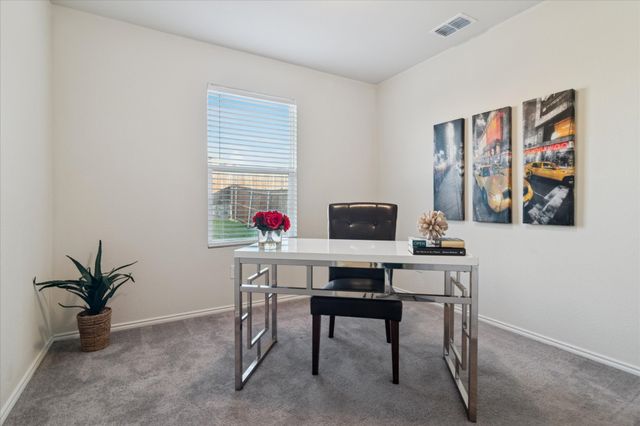 1605 Petrolia Drive, Forney, TX 75126