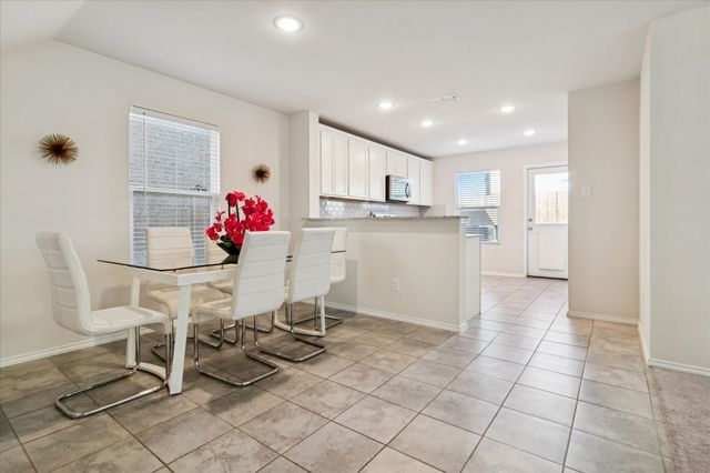 1605 Petrolia Drive, Forney, TX 75126